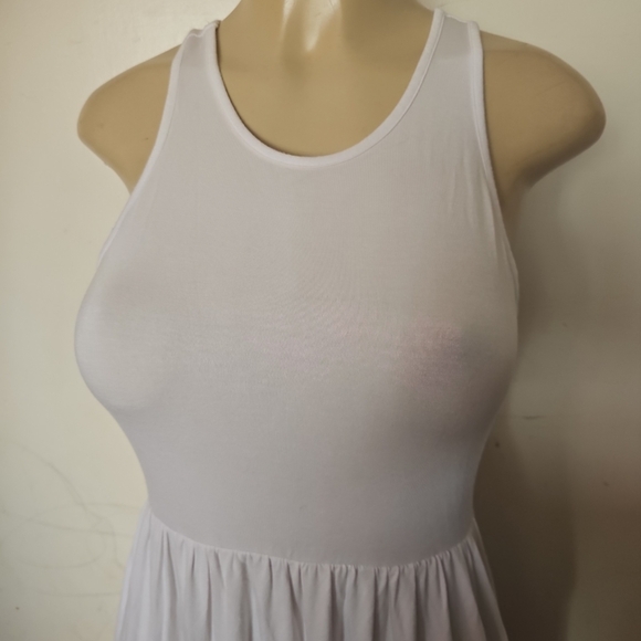 Forever New White Sleeveless Maxi Dress - Picture 2 of 4